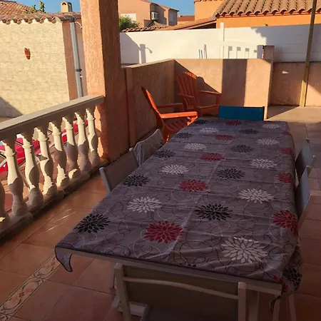 Villa Latour-Bas-Elne Holiday home *