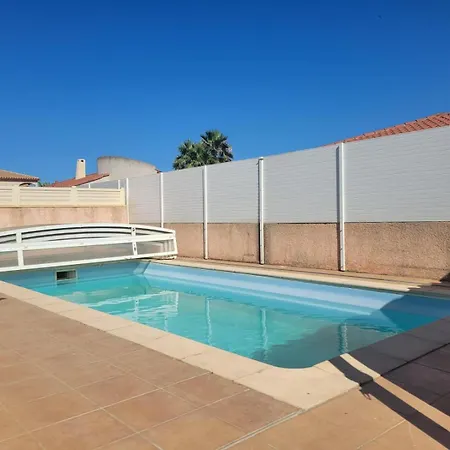 Villa Latour-Bas-Elne Holiday home *