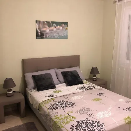 Villa Latour-Bas-Elne Holiday home Latour-Bas-Elne